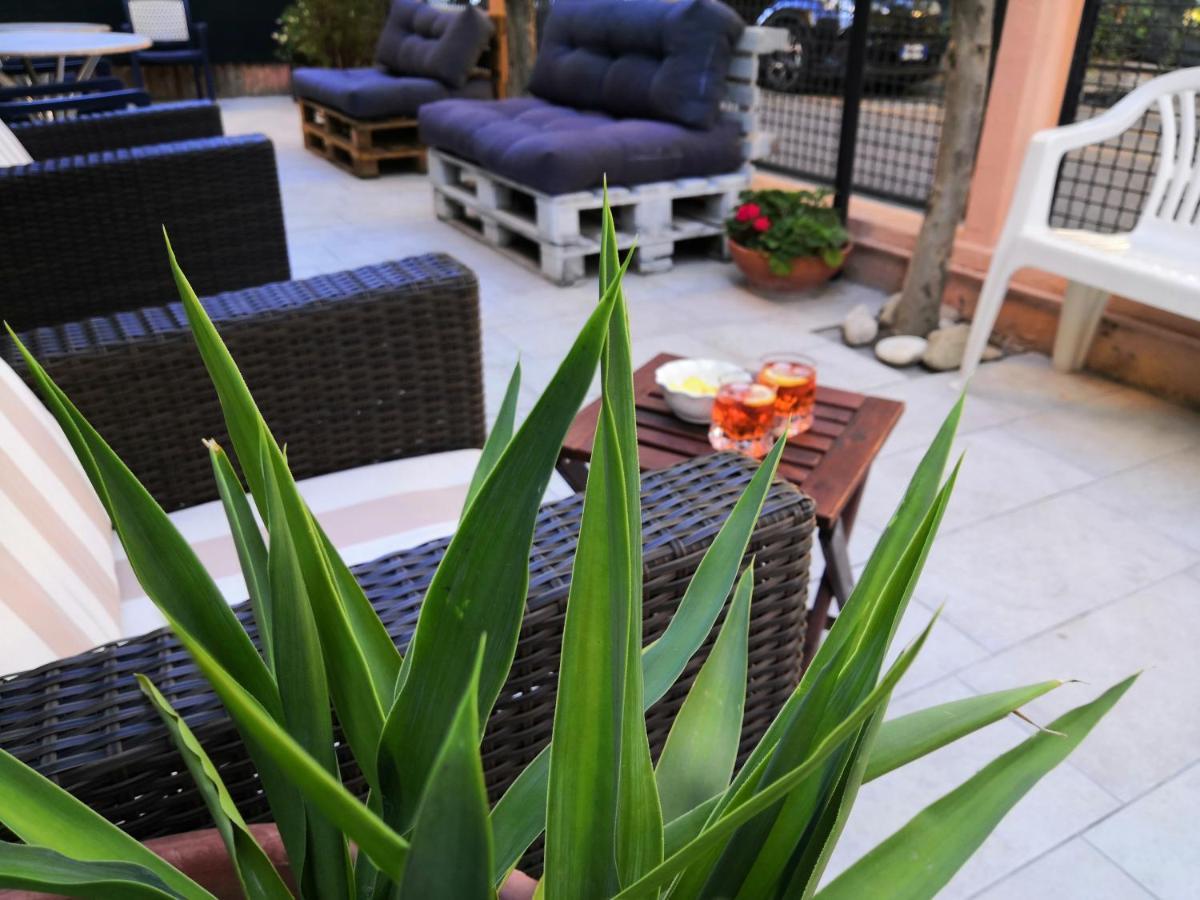 Hotel Iride Suite, Breakfast&Brunch - ideale per famiglie e coppie Riccione Exterior foto