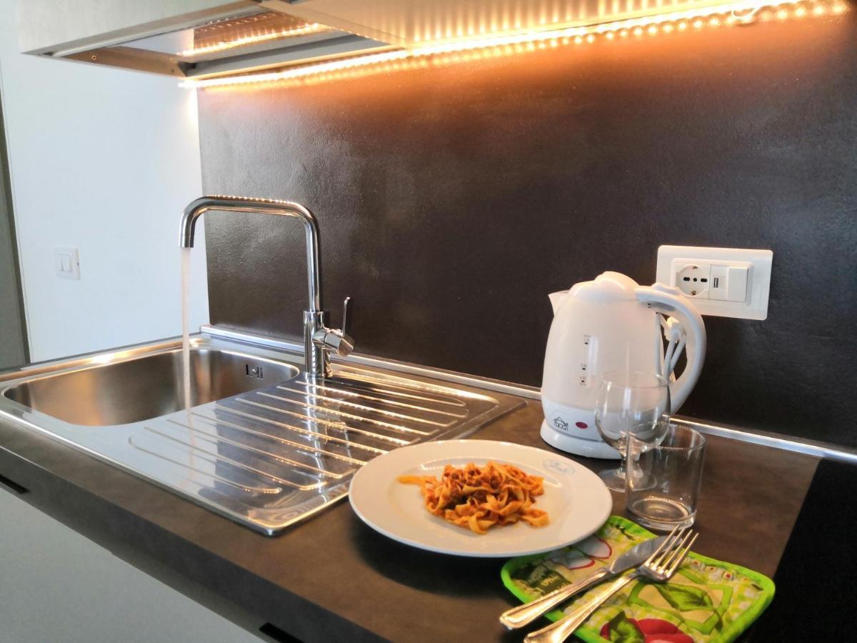 Hotel Iride Suite, Breakfast&Brunch - ideale per famiglie e coppie Riccione Exterior foto
