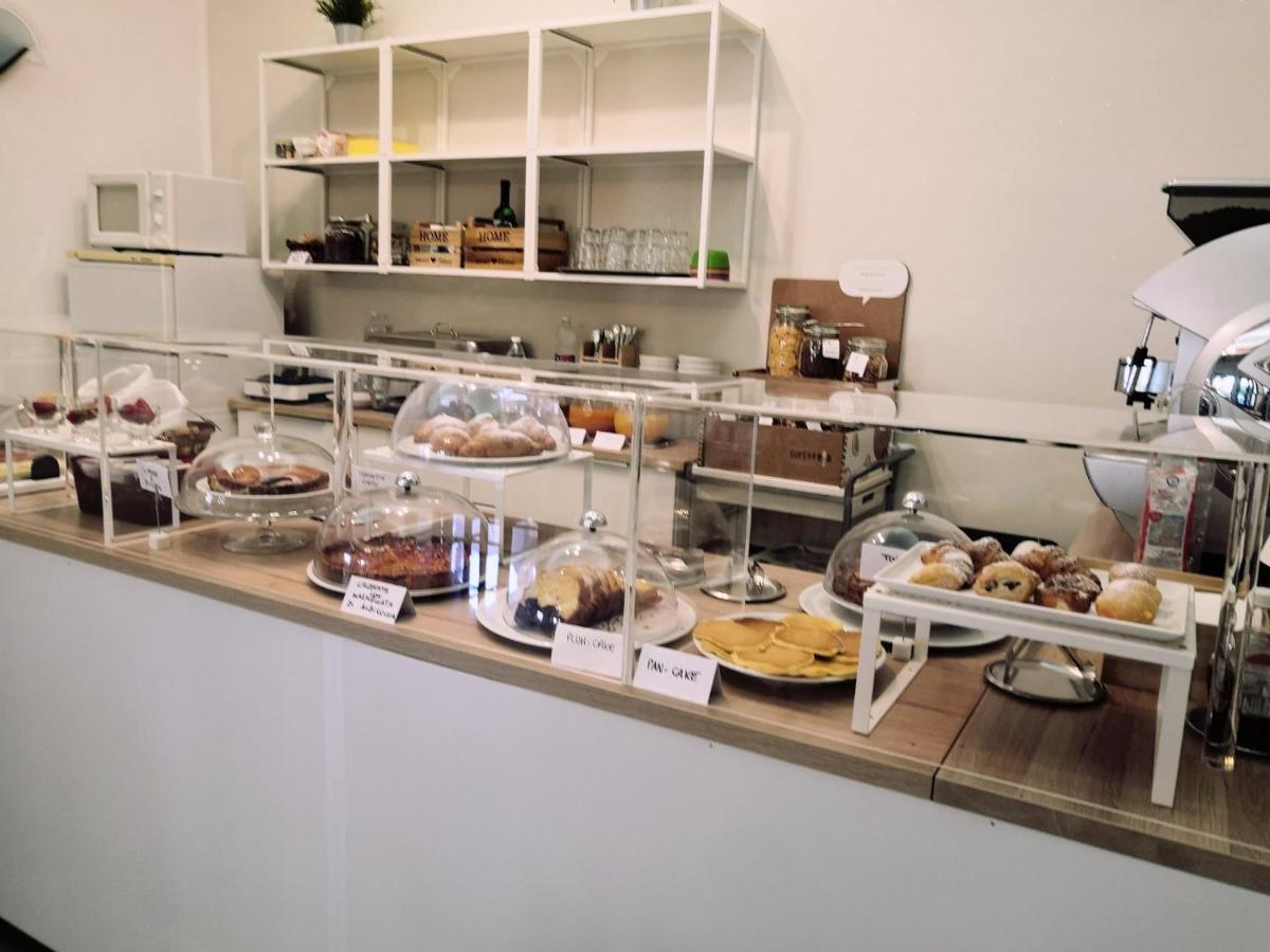 Hotel Iride Suite, Breakfast&Brunch - ideale per famiglie e coppie Riccione Exterior foto